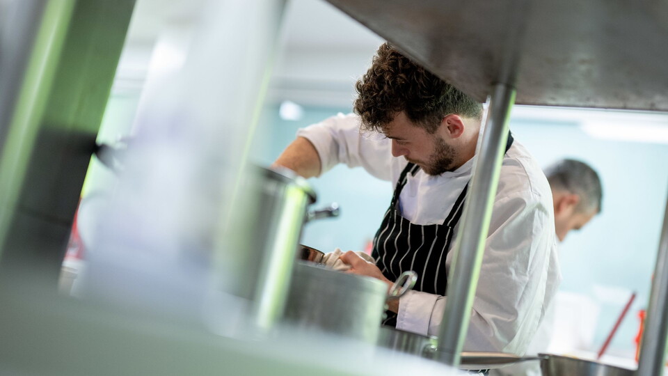 An exciting opportunity has arisen for an enthusiastic candidate to join the back of house catering department at Norwich City Football Club in the role of Yellows Chef de Partie.