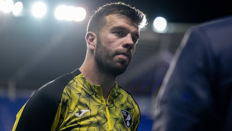 Norwich City captain Grant Hanley scored his side's goal in the 1-1 draw with Reading in the Sky Bet Championship.