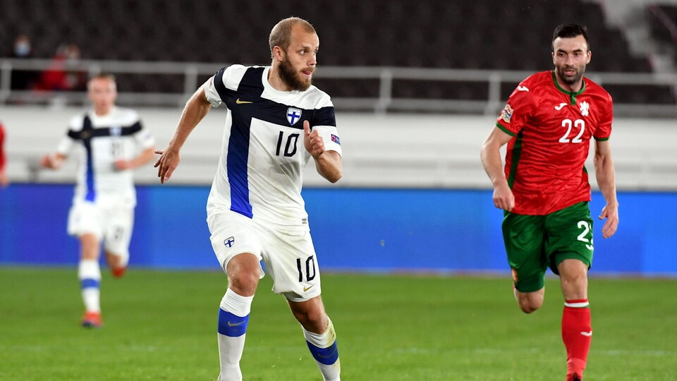 Norwich City striker Teemu Pukki made his contribution to Finland’s 2-0 win over Bulgaria with an assist on Sunday evening.