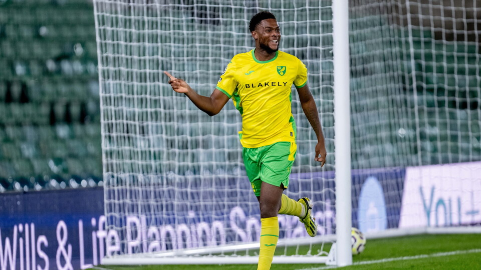 Academy forward Dan Ogwuru has joined Vanarama National League North side Buxton on a youth loan.