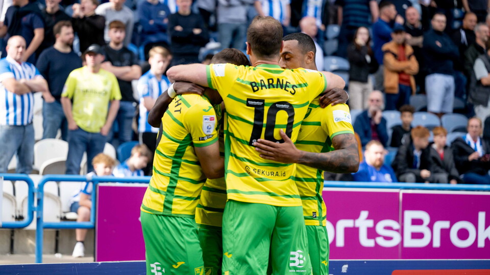 Norwich City produced an emphatic performance as they were 4-0 winners away to Huddersfield Town in the Sky Bet Championship.