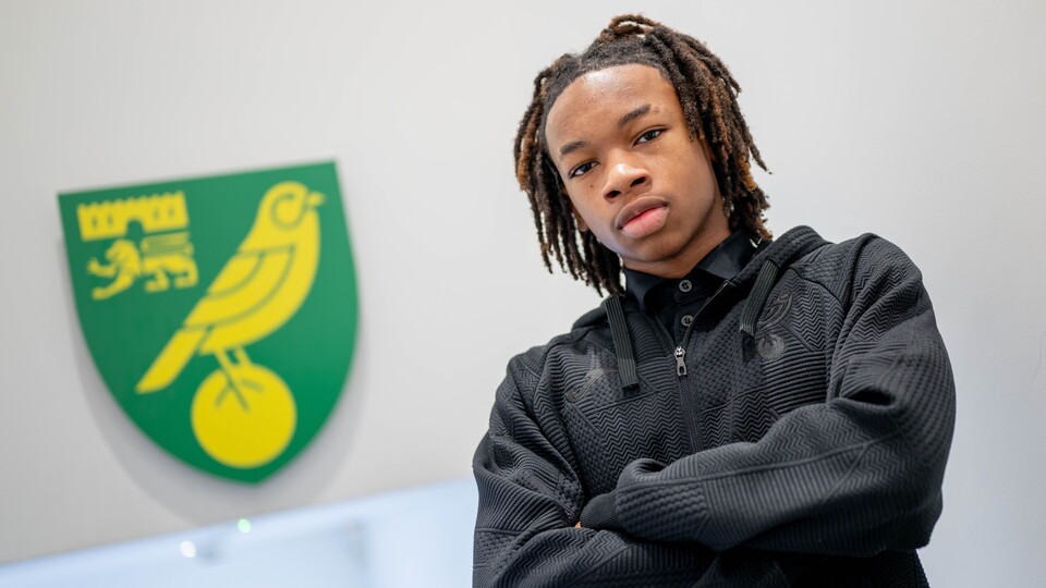 Academy player Kahlil Steele has signed his first professional contract at Norwich City.