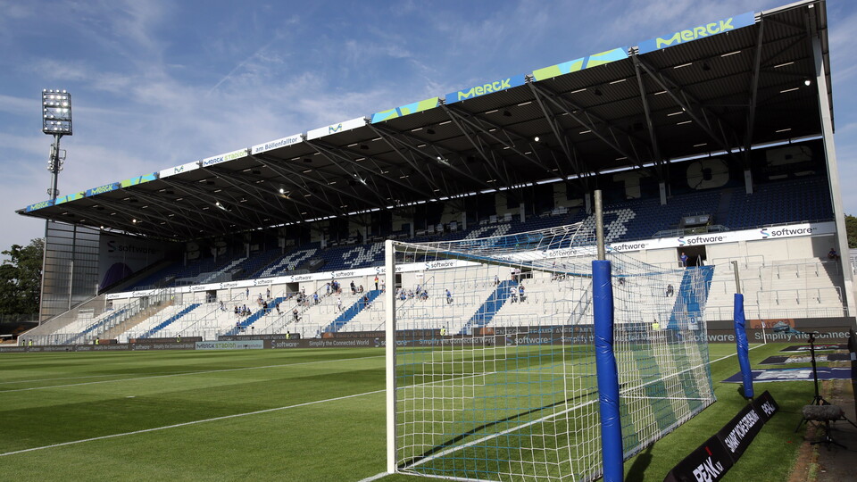 Norwich City face newly-promoted Bundesliga side SV Darmstadt 98 in their first pre-season friendly of their German training camp.